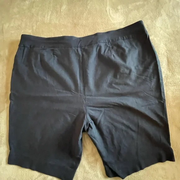 Women's Blue Shorts Longer plus size 26W - Picture 3 of 6